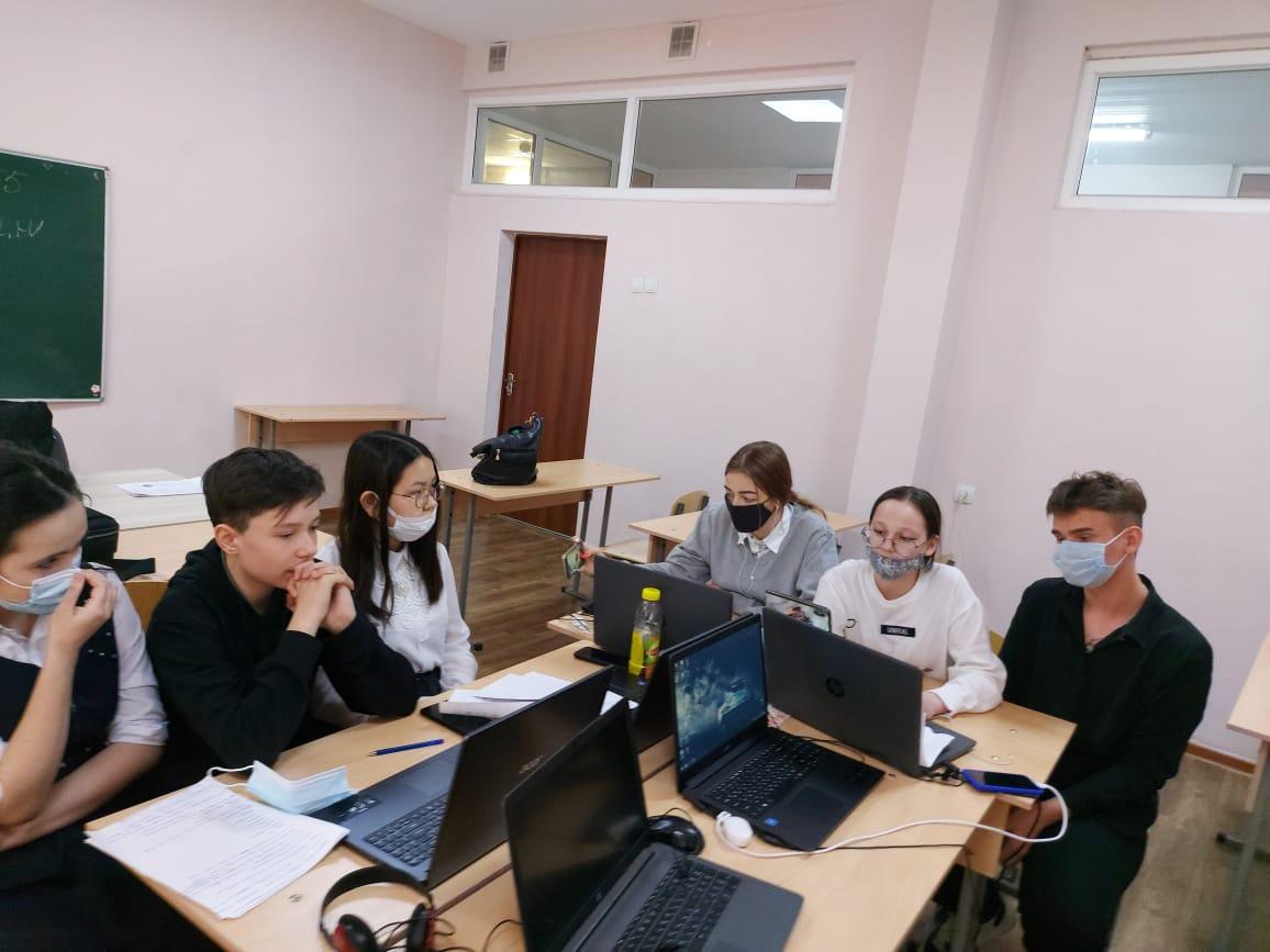 Алматы қаласы , Медеу ауданы, оқушылар арасында "Академиялық адалдықты мектепте қалыптастыру" тақырыбында -өткізілген дебат" #Rumcdo Mon RK